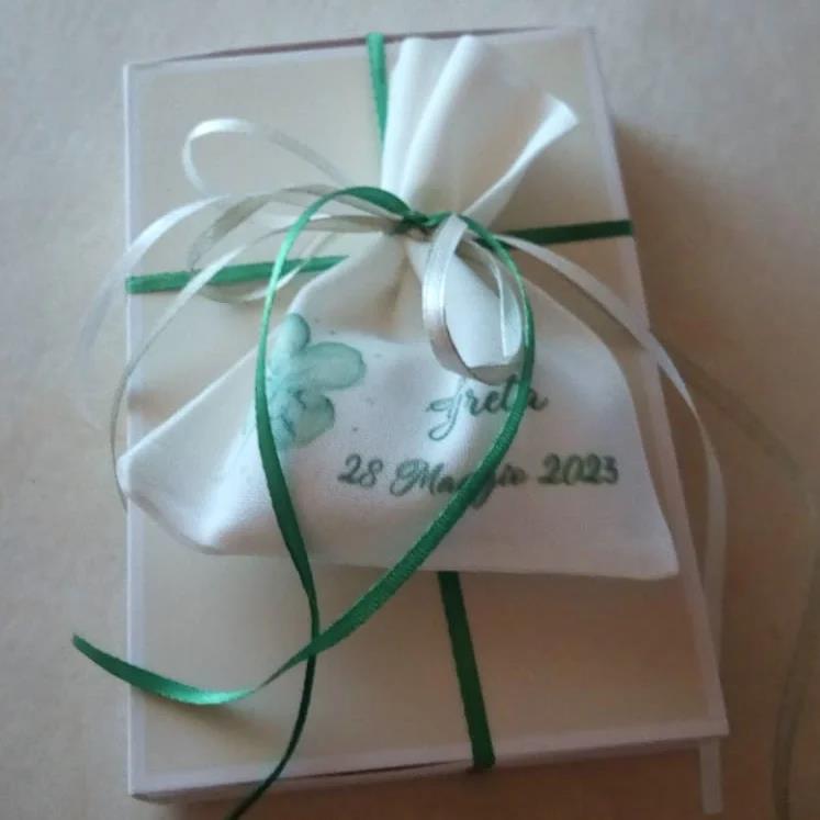bomboniera con pacco regalo