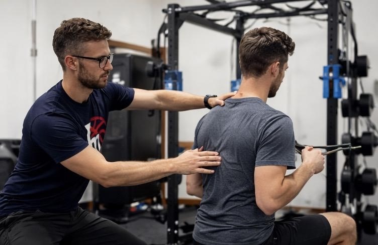 Luca Ferrari – Fisioterapista, Osteopata, Massoterapista, Chinesiologo