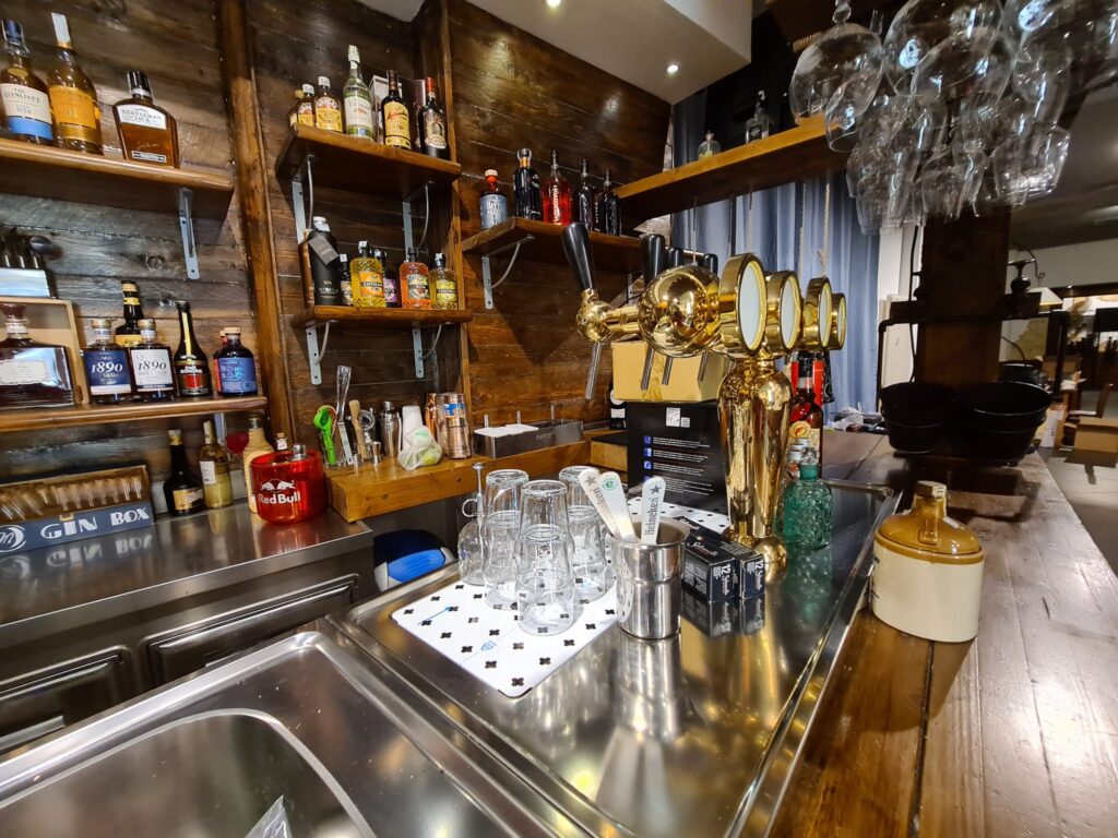 AL Rock Cafè – MoonShine