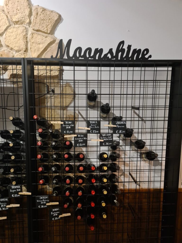 AL Rock Cafè – MoonShine