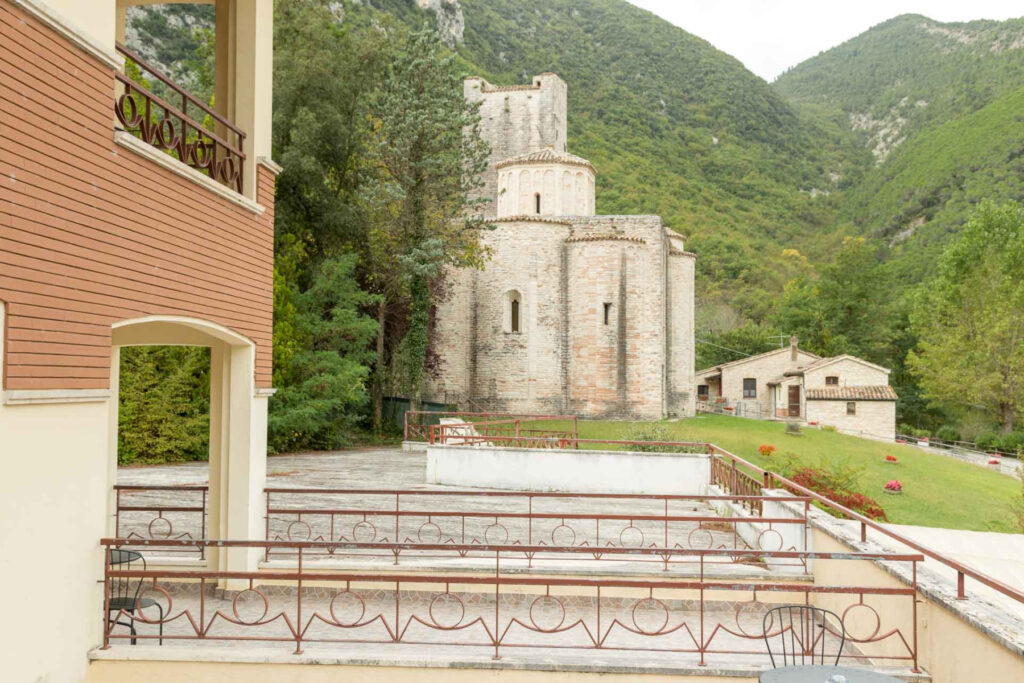 Terme di Frasassi