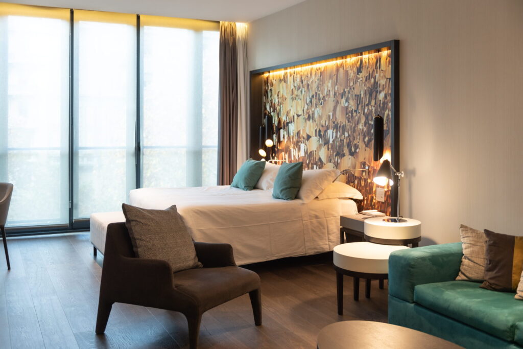 DUPARC Contemporary Suites