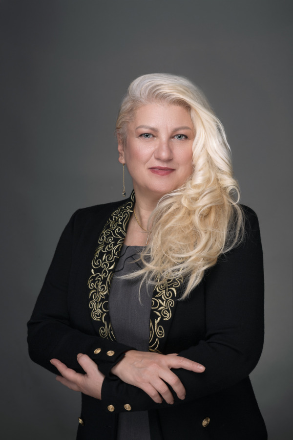 Rodica Vasile – Celebrante
