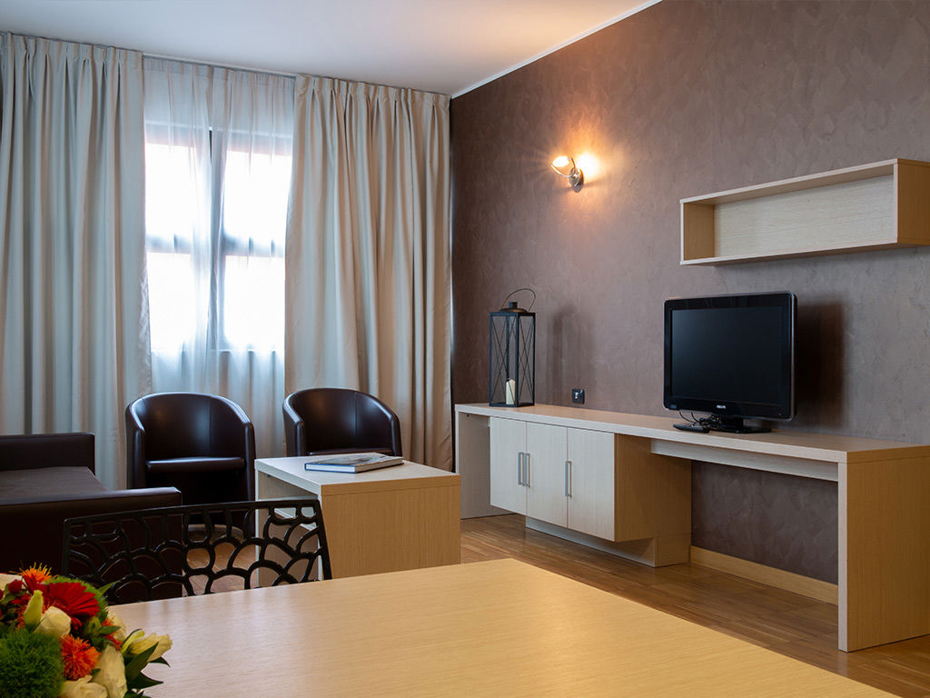 Euro Hotel Residence
