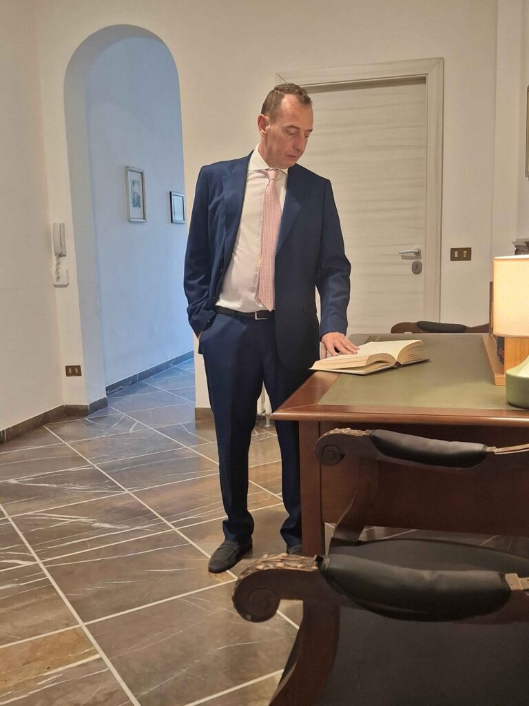 Avv. Andrea Possenti