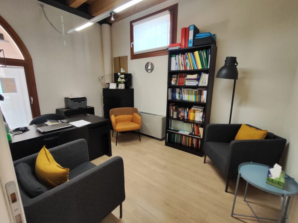 Dott.ssa Elisa Longo – Psicologa & Psicoterapeuta