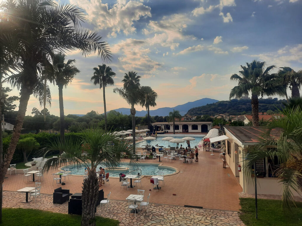 Solone Beach Resort